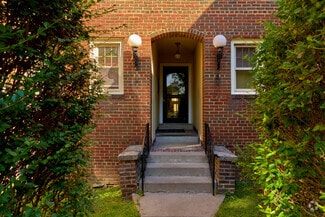 950 Bay St, Rochester, NY 14609