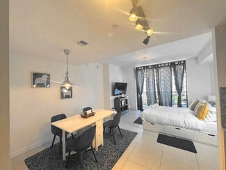 5350 NW 84th Ave Unit FL7-ID1353133P, Doral, FL 33166