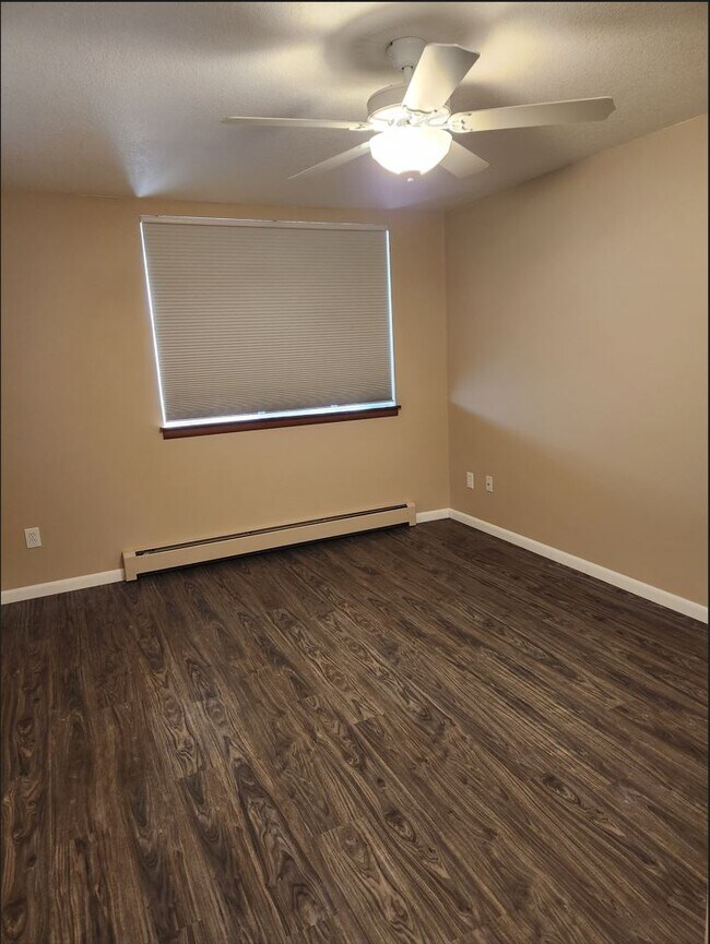 358 Elton Hills Dr NW unit 12, Rochester, MN 55901 - photo 7