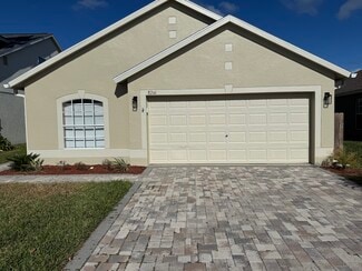 8241 Crescent Moon Dr, New Port Richey, FL 34655