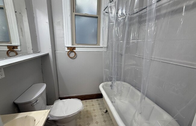 3212 Bishop St unit 3212-01, Cincinnati, OH 45220 - photo 5