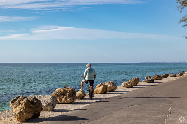 Palmer Point  residents have beautiful scenic views throughout the neighborhood.