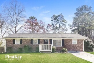 6698 Kull Dr, Lithia Springs, GA 30122