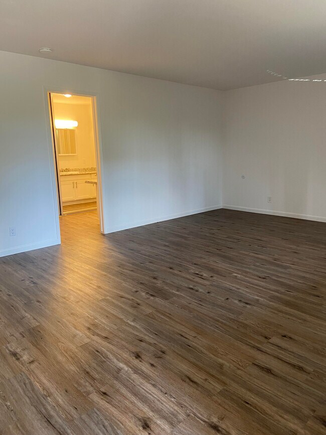 The Villa Monte Apartments, Mountain View, CA 94040 - photo 7