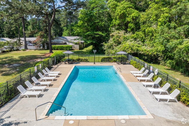 Pool 2