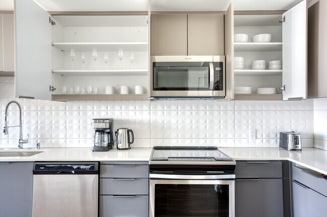 10024 Paseo Montril unit FL1-ID365A, San Diego, CA 92129 - photo 5