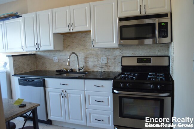 2000 Commonwealth Ave unit 2003 -32, Brighton, MA 02135 - photo 2
