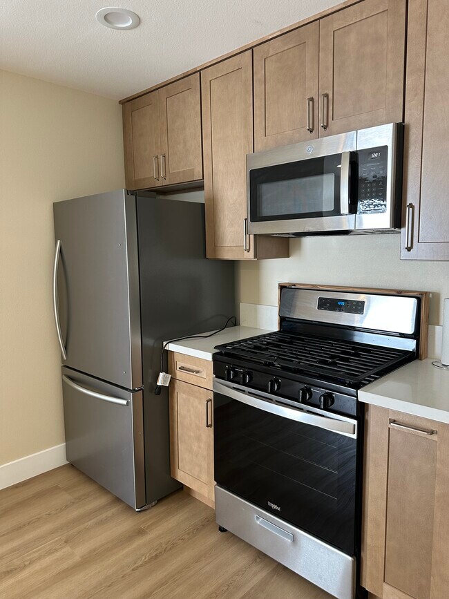 16656 Ross Ln unit ADU, Huntington Beach, CA 92647 - photo 7