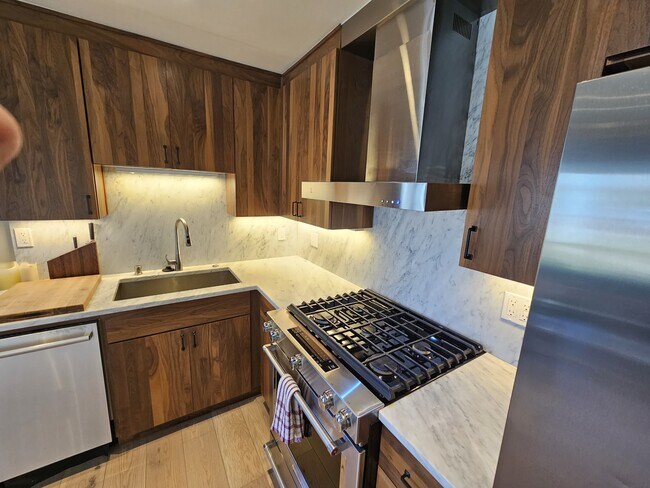 477 Ala Wai Blvd unit 80, South Lake Tahoe, CA 96150 - photo 5