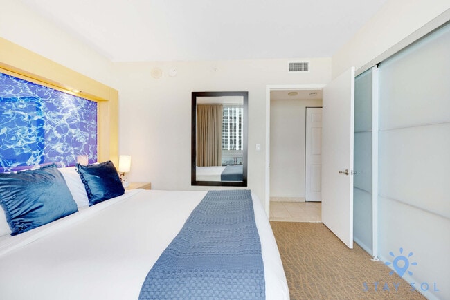 18683 Collins Ave unit ID1227498P, Sunny Isles Beach, FL 33160 - photo 5