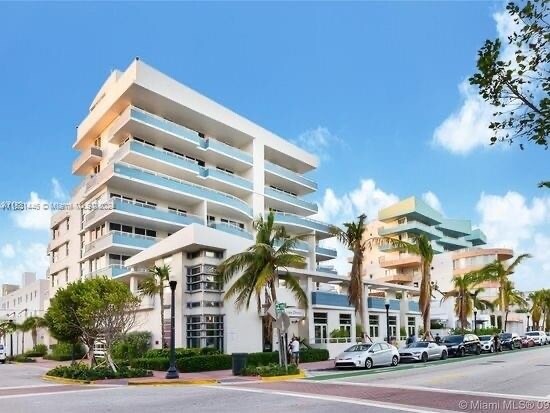 200 Ocean Dr unit 3C, Miami Beach, FL 33139 - photo 1
