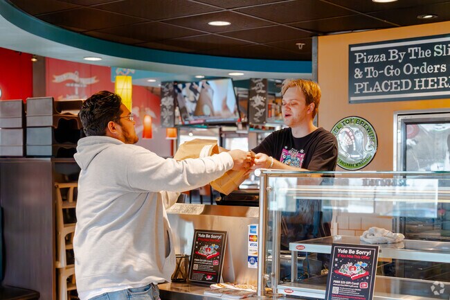 Pizza Luce is a popular pizza spot in Interlachen Park.