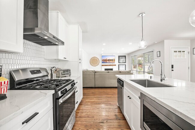 4625 Glacier Ave, San Diego, CA 92120 - photo 7