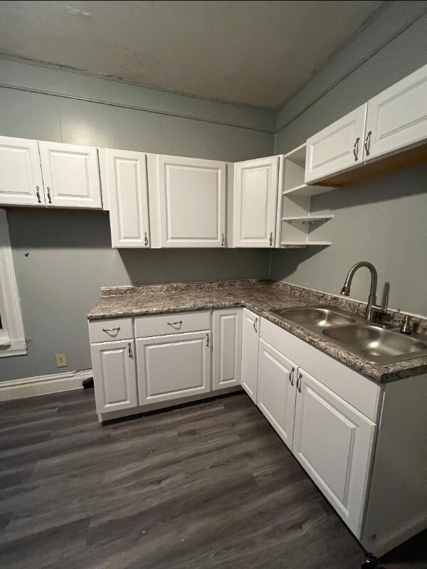 217 E Lincoln Ave Unit 1 Front, New Castle, PA 16101