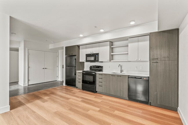 Vuela Apartments, Wilsonville, OR 97070 - photo 2