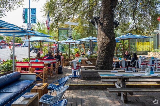 South Congress restaurants and bars are the heart of its social scene and frequented by Del Valle locals.