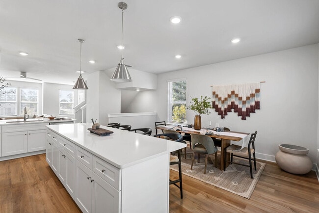 HARMON Jefferson Village by Crescent Communities, Greensboro, NC 27410 - photo 2