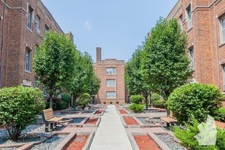 620 W Barry Ave Unit 628.5-S1, Chicago, IL 60657