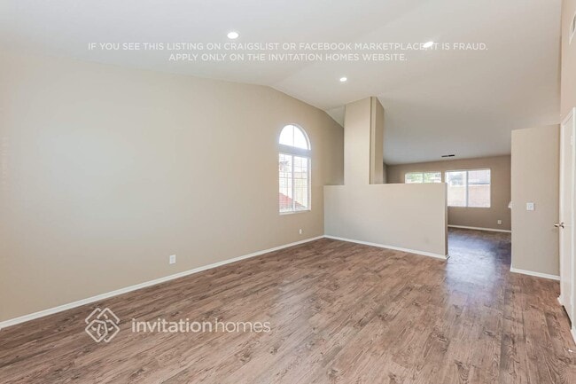 3347 N Carnation Dr, Rialto, CA 92377 - photo 3