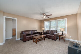 50-52 Tompkins St, Cortland, NY 13045