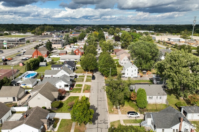 A beautiful community just outside of Detroit with all the amenities of  a small town.