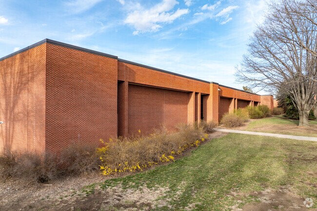 Wegner School serves students grades 4-8.