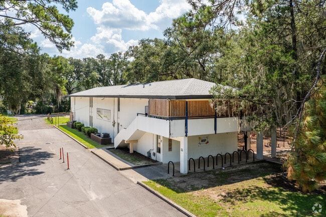 Newberry Christian Community School offers learning for students K-12.