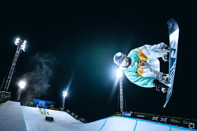 Cultural events surrounding the Winter X Games showcase the unique heritage of the Aspen and Glenwood Valleys, blending winter sports with local art, music, and traditions for a richer experience.