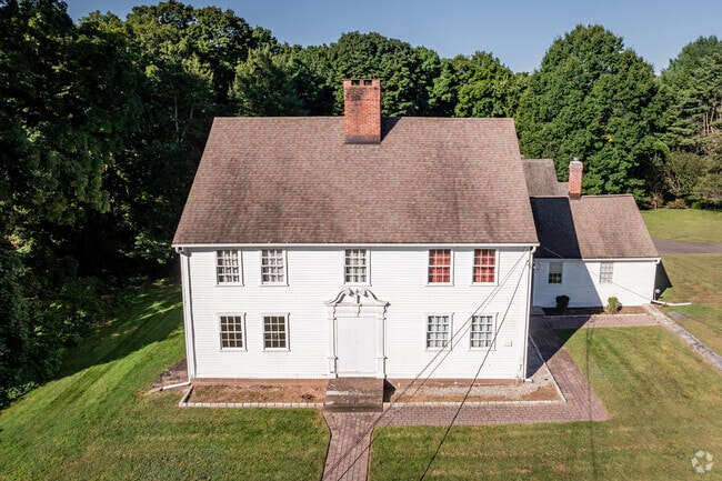 Original Colonial homes from the 1600s line Glastonbury Center’s Main Street.