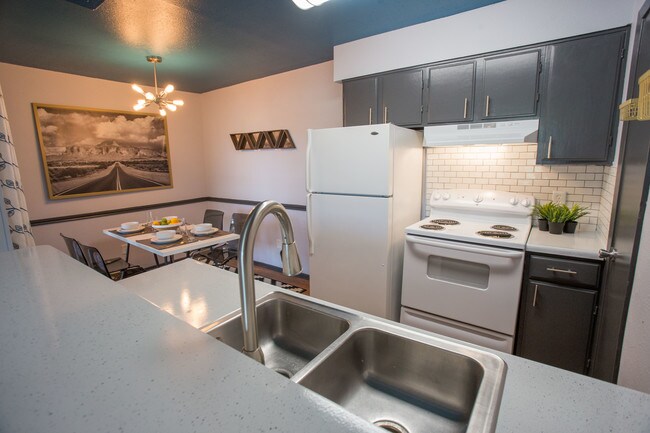 Aqua 16 Apartments, San Marcos, TX 78666 - photo 6