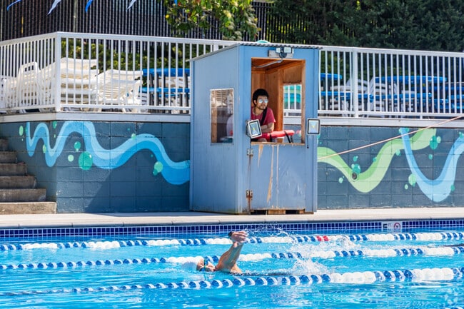 Lake Hills is home to the Samena Swim and Recreation club.