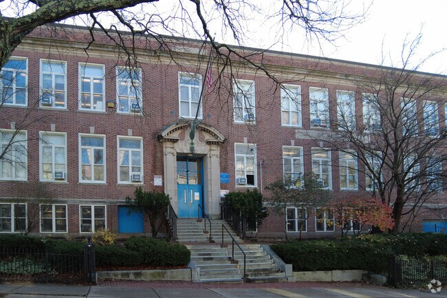 Hugh Roe O'Donnell Elementary School in East Boston has an overall grade of C on Niche.