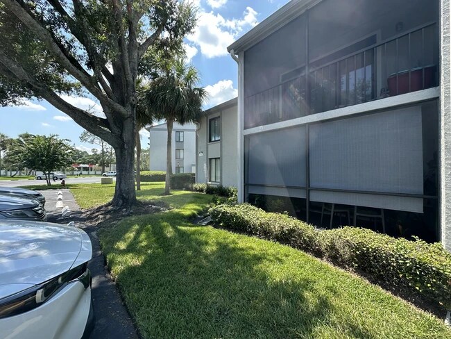 1311 S Pine Ridge Cir unit 1311, Sanford, FL 32773 - photo 5