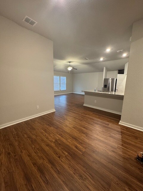 22109 Akin Path, San Antonio, TX 78261 - photo 5