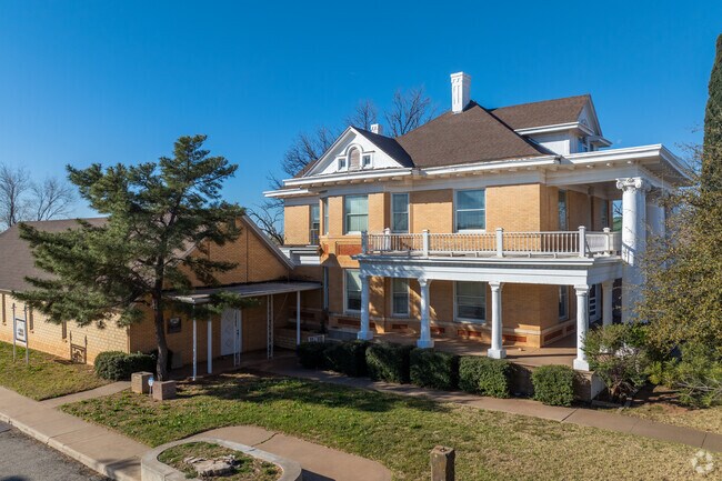 The Pioneer City County Museum has many stories of the founding of Sweetwater.