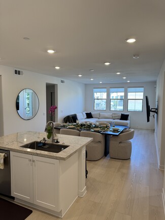 1201 Lasso Way, Mission Viejo, CA 92694