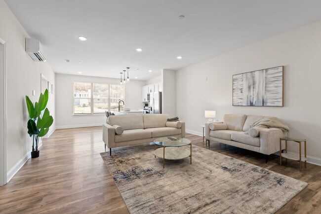 2318 E Main St unit ID1043903P, Chattanooga, TN 37404 - photo 7