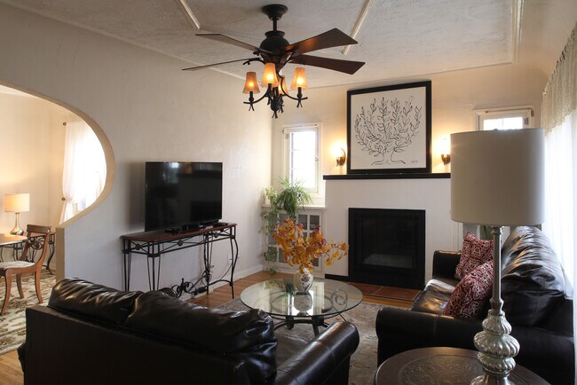 1303 Chipeta Ave, Grand Junction, CO 81501 - photo 2