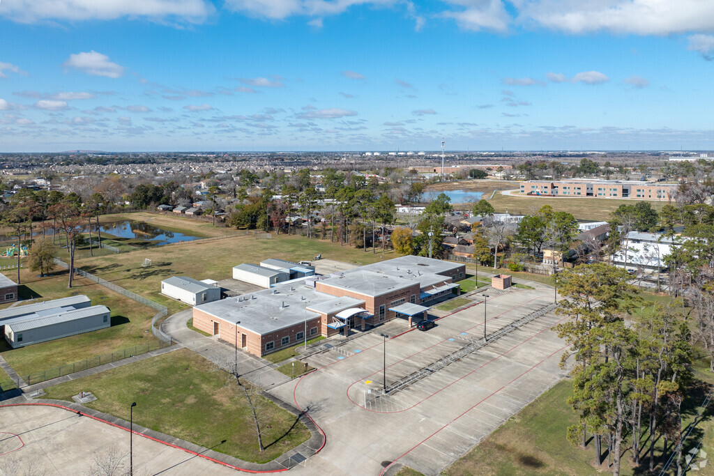 Endeavor High School is located in Channelview, TX.