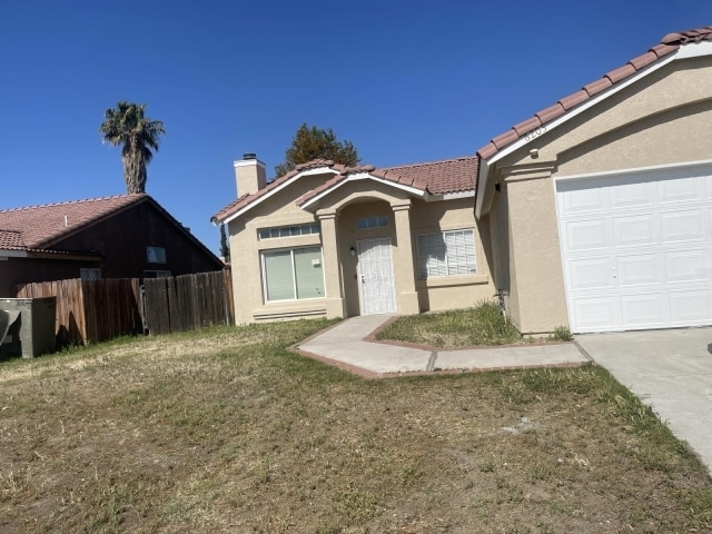 6205 Symphony St, Bakersfield, CA 93307 - photo 1