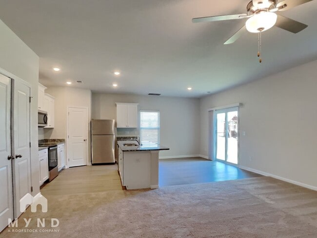 327 Royal Mdw Dr, Angier, NC 27501 - photo 6