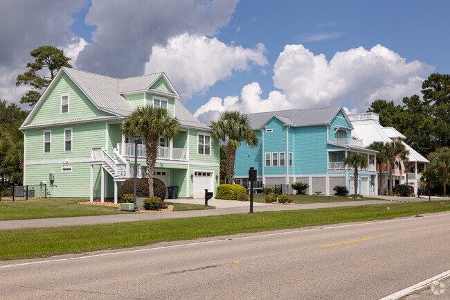 Waterfront homes have ample space for the whole family in Murrells Inlet.