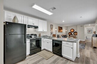 12411 Wood Forest Dr, Houston, TX 77013