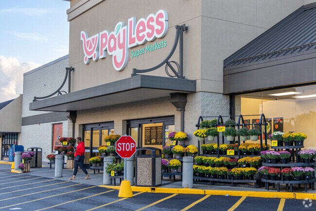 Residents can stop by the Payless Super Market in the Meadow Park neighborhood in Muncie, IN.