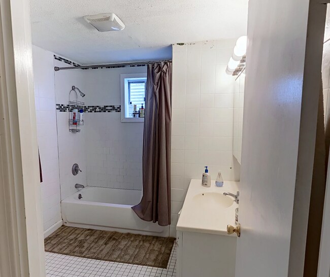 99 Marion St unit 1, Somerville, MA 02143 - photo 5