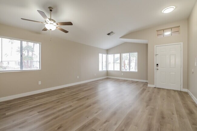 4421 La Lima Ct, Las Vegas, NV 89130 - photo 5