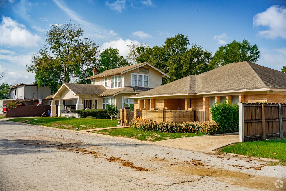 Neighborhood_Silsbee_FINAL_122823