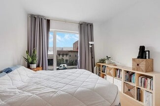 181 18th St Unit 206, Brooklyn, NY 11215