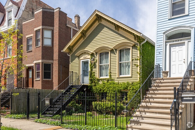 The Gap has a number of historic bungalows.