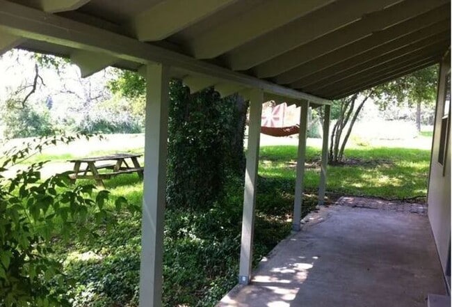 2156 E Placid Dr, College Station, TX 77845 - photo 3